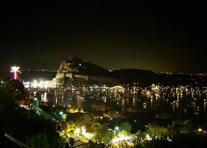 Giardino Delle Ninfe E La FeniceAlbergo